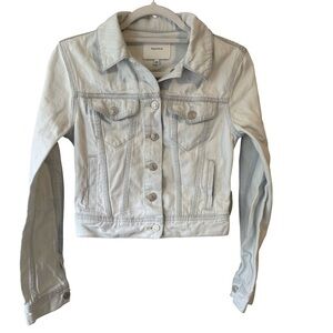Talula Light Wash Jean Jacket Size XS Casual Cropped Denim Streetwear Aritzia